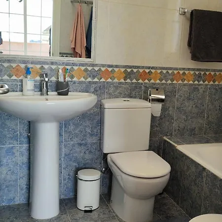 아파트 Charming Three Bedrooms With Seaview *