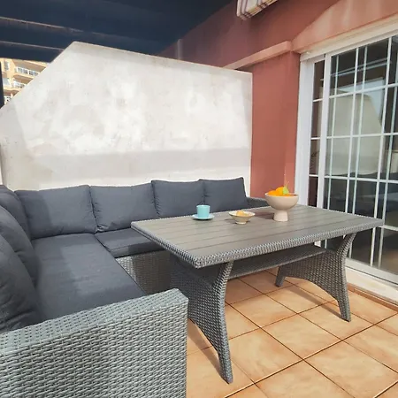 Charming Three Bedrooms With Seaview 아파트